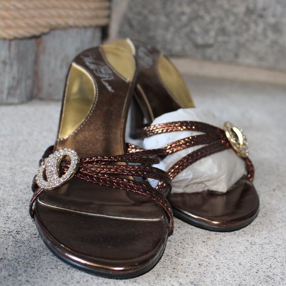 Wild Rose Slip-on Heels - Picture 3 of 7